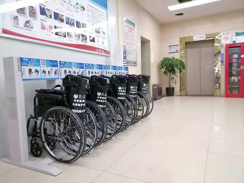 Да ли је заједничко ручно инвалидска колица популарна? Где је доступан?